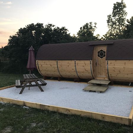 Le Tonneau Bourguignon Saint-Léger-sur-Dheune Exterior foto